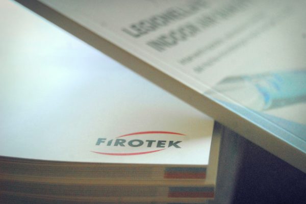 Firotek Libro Brossurato by Maniac Studio